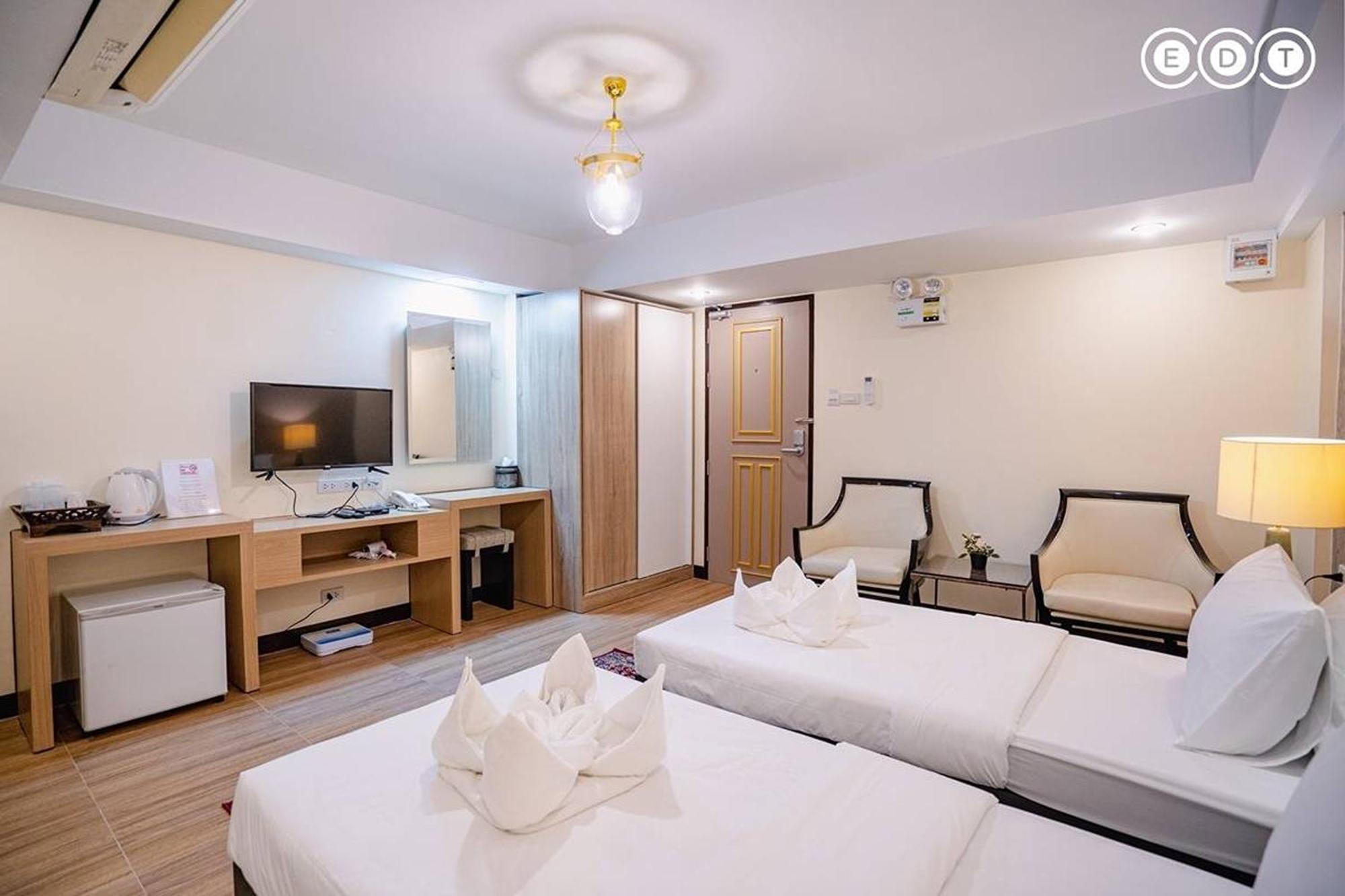 Kim Hotel At Morleng Bangkok Buitenkant foto
